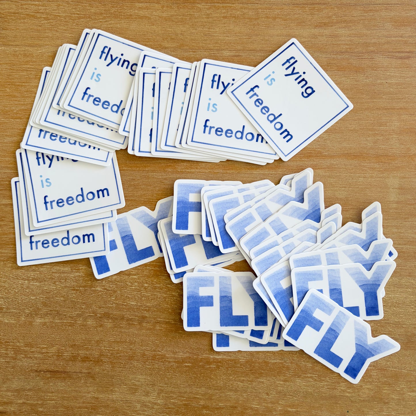 Sticker: Flying is freedom